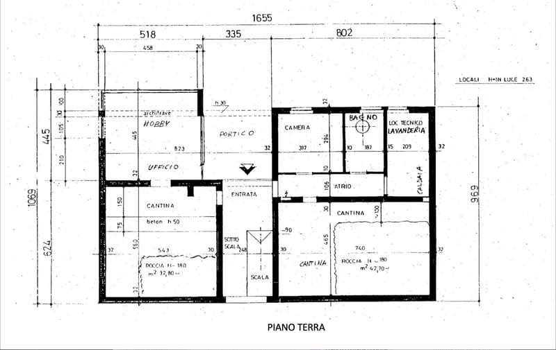 GRANDE VILLA 6.5 AVEC VUE IMPRENABLE SUR LE LAC ET PISCINE À BISSONE (12)
