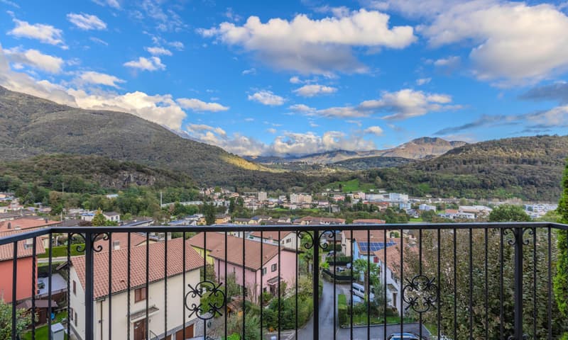 House with 4.5 rooms and a separate one-room apartment with a view of Torricella (2)