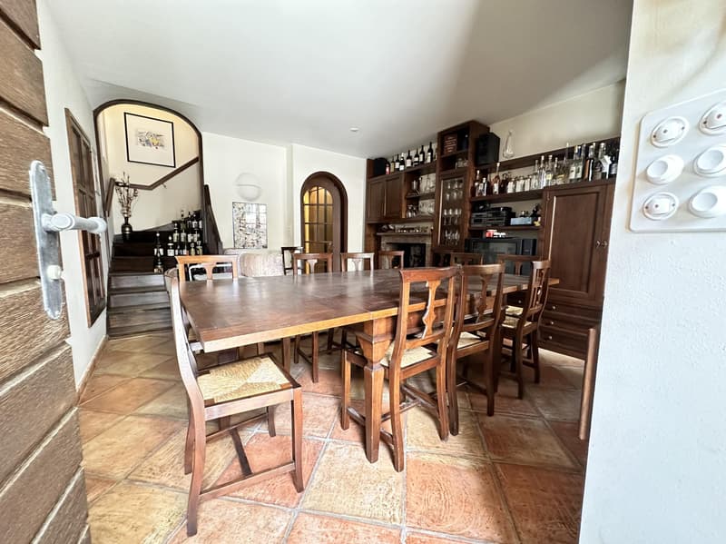 TIPICA CASA 3.5 CON GRANDE CANTINA VINI A VOLTA A MELIDE (4)