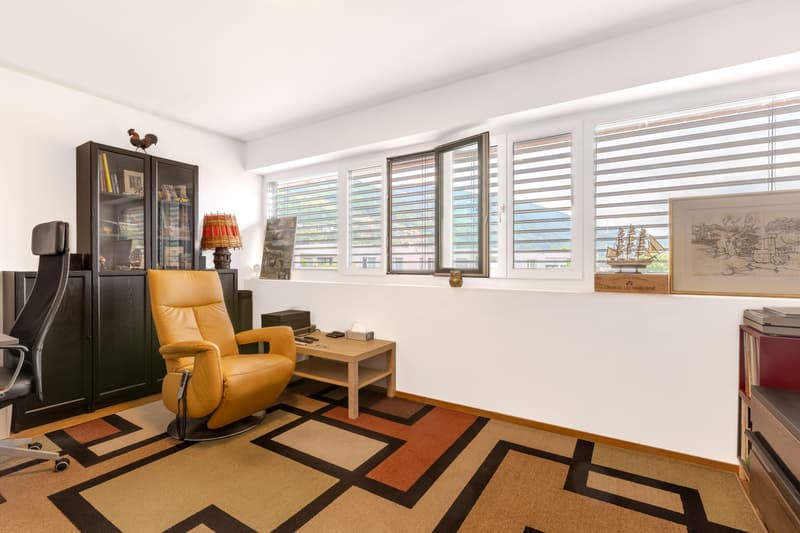 Großes und prächtiges Penthouse 4.5 mit großer Terrasse in Agno (9)