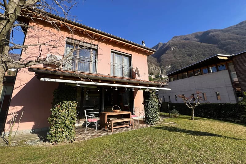 MAISON LUMINEUSE ET ACCUEILLANTE 5.5 PIÈCES AVEC GRAND JARDIN À MELANO (1)
