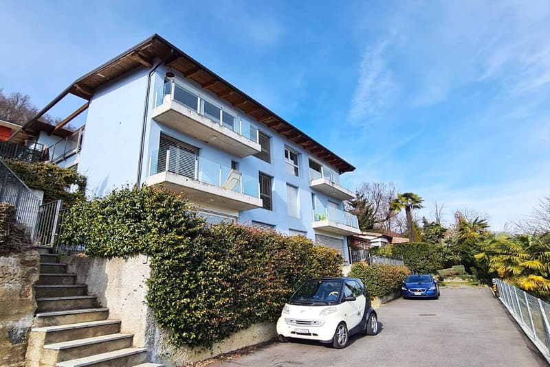 Geräumiges Penthouse 5.5 mit großer Terrasse und Seeblick in Bioggio (8)