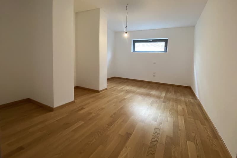 HELLES UND MODERNES 4.5-ZIMMER-WOHNUNG MIT GROßER TERRASSE IN MENDRISIO ZENTRUM (6)