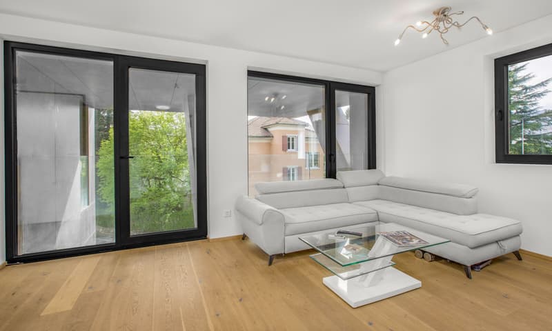 Moderne 3.5 Zimmerwohnung in einer Residenz von hohem Standard in Massagno (2)