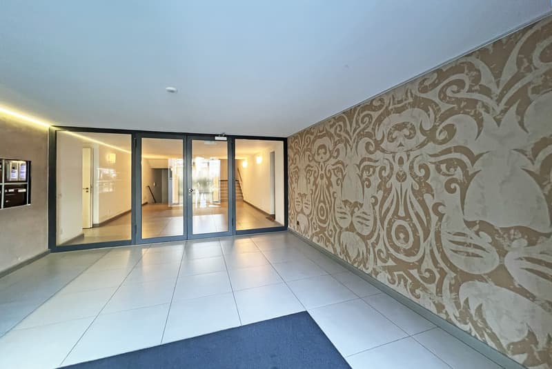 Großes 3.5-Zimmer-Apartment mit 140 m², Garten und zusätzlichen Räumen in Massagno (10)