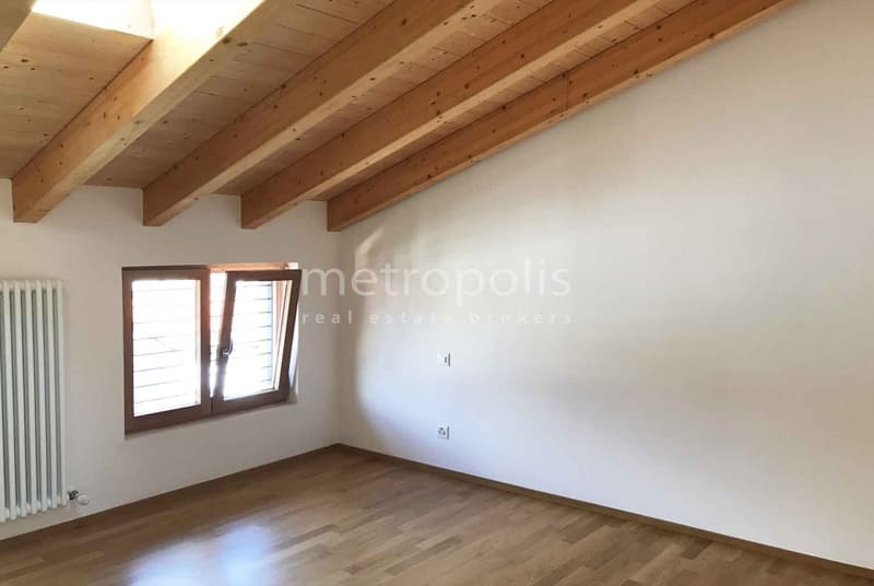 Schönes 3.5-Zimmer-Apartment im letzten Stock in Rancate (6)