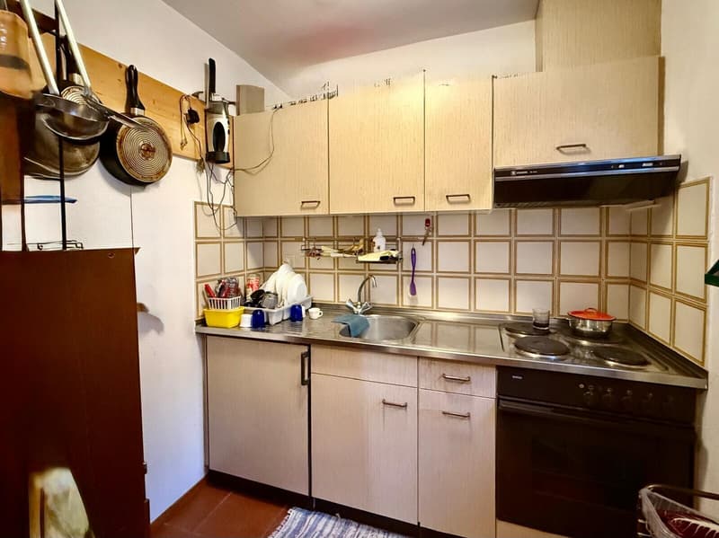 Schöne 4-Zimmer-Villa mit 2 Terrassen und Garten in Arogno (7)