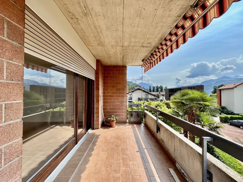 RENTAL OF A RENOVATED 4.5 ROOM APARTMENT WITH TERRACE IN MAGLIASO (2)