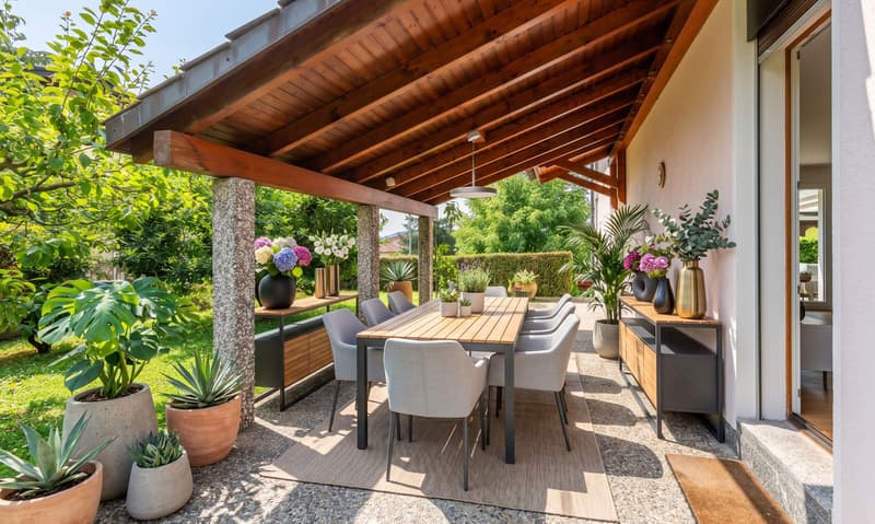GROßES DOPPELHAUS MIT 7 ZIMMERN UND GARTEN IN LIGORNETTO (3)