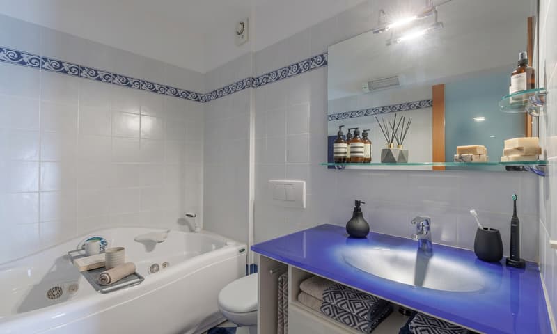 ESCLUSIVA VILLA 6.5 CON GIARDINO E VISTA APERTA A DAVESCO (7)