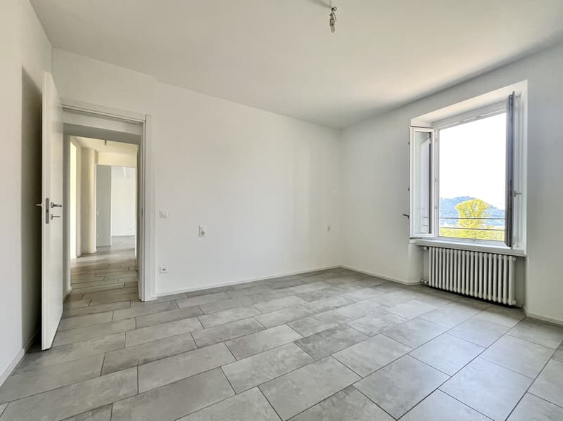 GRANDE APPARTEMENT 3.5 PIÈCES AU DERNIER ÉTAGE À MORBIO INFERIORE RÉNOVÉ (8)