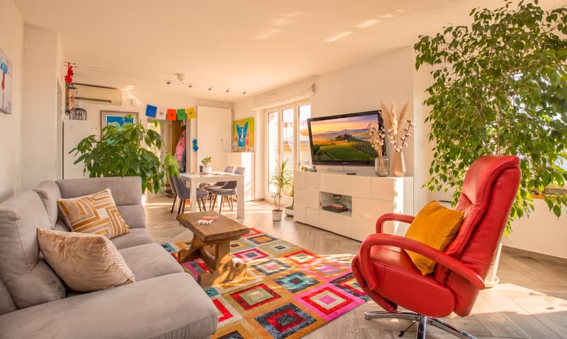 BIFAMILIENHAUS 6.5 ZIMMER RENOVIERTE SEEBLICK IN MAROGGIA (2)