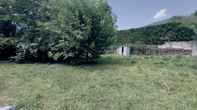 Land with license for 4 villas in Ponte Capriasca (1)