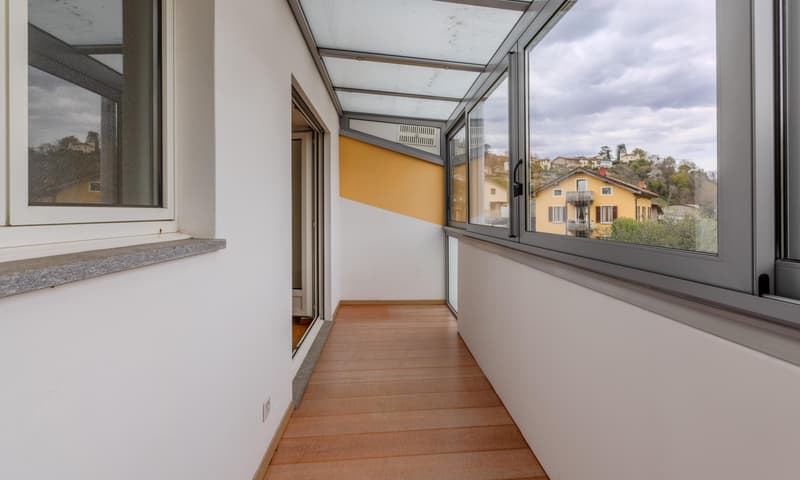 OCCASION - SPACIOUS 4.5 ROOM VILLA WITH GARDEN IN MUZZANO (6)