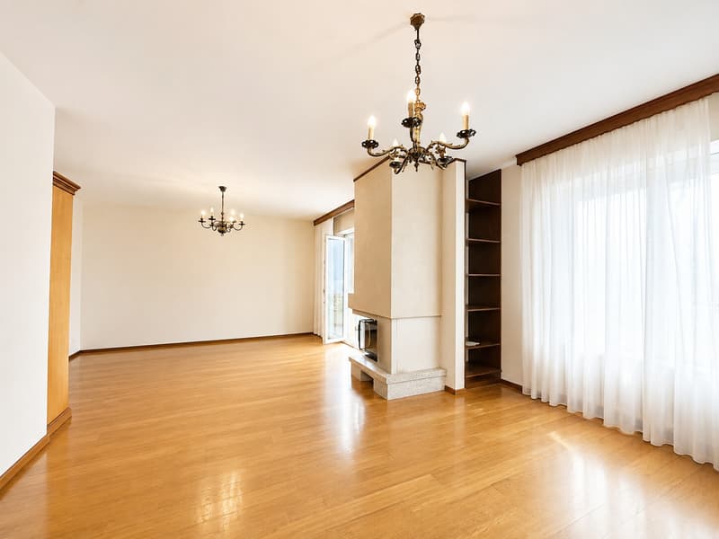 RENT TO BUY - BRIGHT 4.5 ROOMS IN CONVENIENT AREA IN MENDRISIO (4)