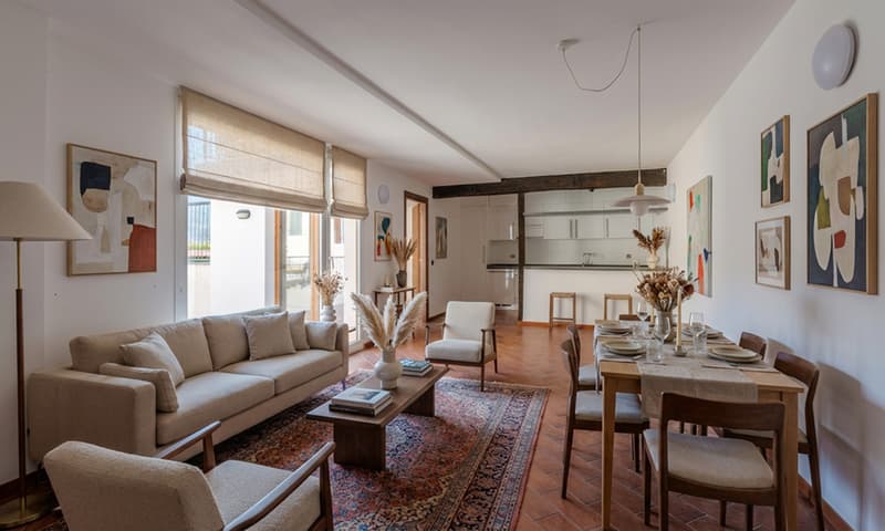 Nuclear Home with 4 Apartments in Barbengo (1)