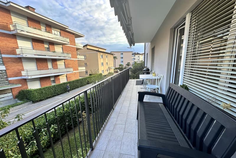 SPACIOUS 4.5-ROOM APARTMENT LIKE NEW WITH BALCONY IN LUGANO BREGANZONA (2)