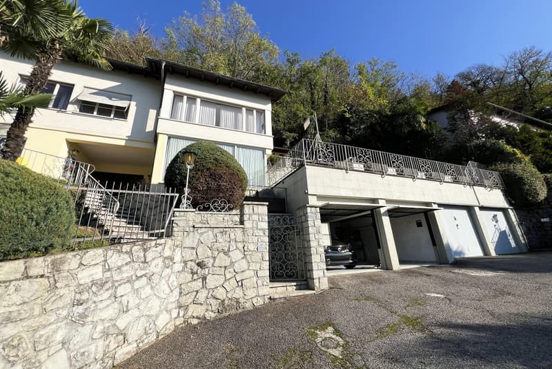VILLA 6.5 LOCALI CON STUPENDA VISTA LAGO E PISCINA A BISSONE (1)