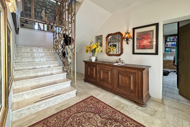 VILLA 6.5 LOCALI CON STUPENDA VISTA LAGO E PISCINA A BISSONE (9)