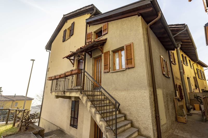 AFFARE - GRAZIOSO 3.5 LOCALI DUPLEX VISTA LAGO A RUVIGLIANA (7)