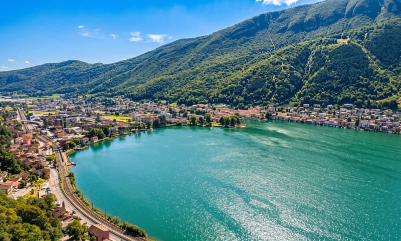 BELLA CASA MODERNA PANORAMICA DI 5.5 LOCALI A CAPOLAGO (4)