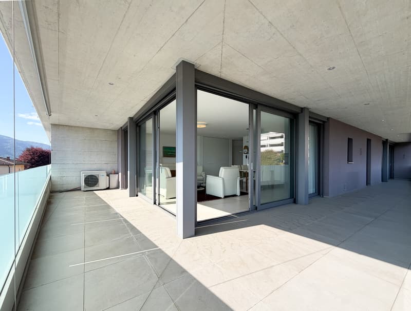 STUPENDO 4.5 LOCALI CON TERRAZZA PANORAMICA A MENDRISIO (2)