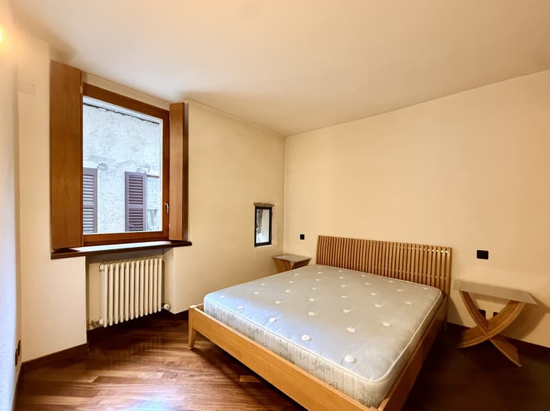AFFITTASI STUPENDI BILOCALI IN PALAZZO STORICO A MORCOTE (7)