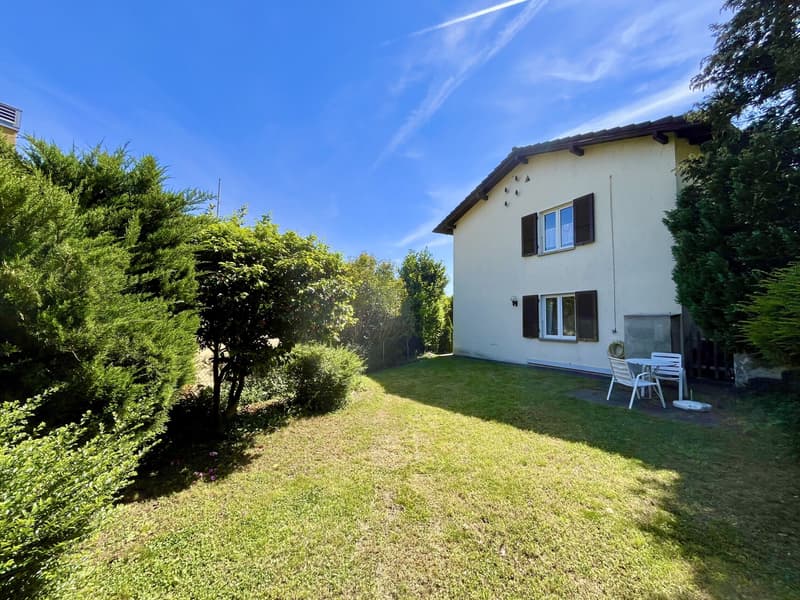 CASA BIFAMILIARE 7 LOCALI CON VISTA APERTA A TORRICELLA (1)