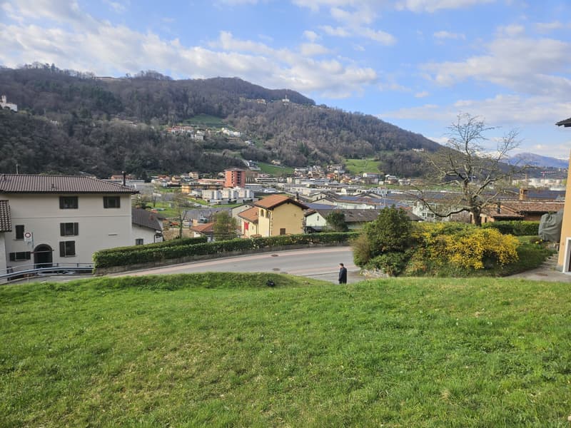 TERRENO EDIFICABILE DI 1000 MQ CON VISTA APERTA A BARBENGO (3)