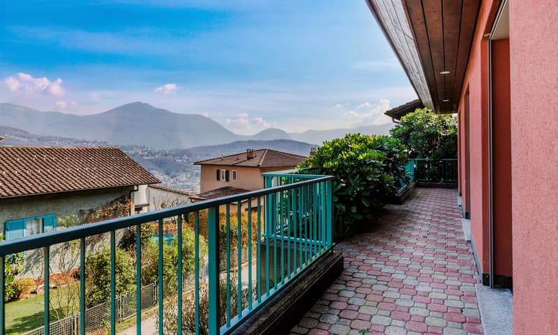 ACCOGLIENTE UNITA' 4.5 CON GIARDINO E VISTA APERTA A MANNO (9)