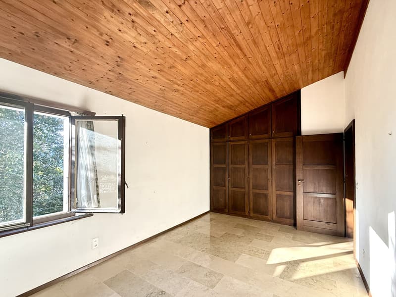 AMPIA CASA 4.5 LOCALI CON SPETTACOLARE VISTA LAGO AD AROGNO (9)