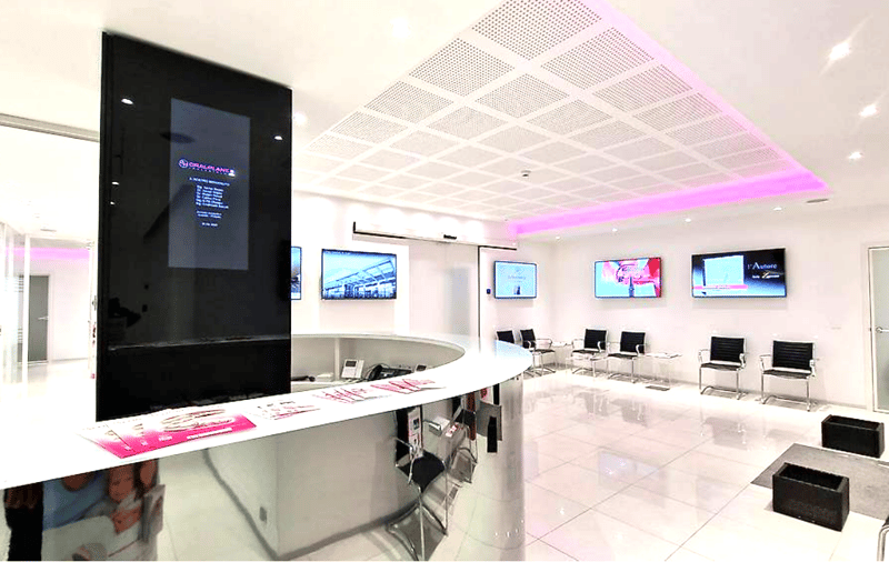 MODERNA AREA COMMERCIALE DI 800 MQ CON MAGAZZINO A MENDRISIO (1)