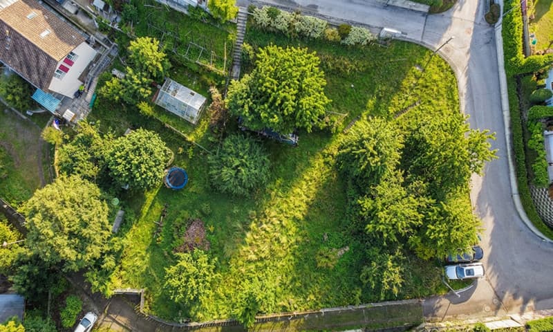 GRANDE TERRENO EDIFICABILE R2 DI 990 MQ A PAZZALLO (6)