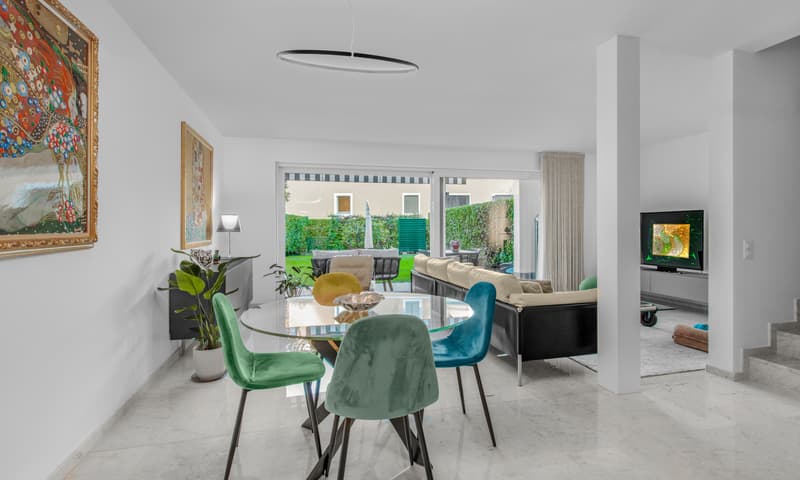 SPAZIOSA CASA 5.5 LOCALI CON GIARDINO E PISCINA A MONTAGNOLA (1)