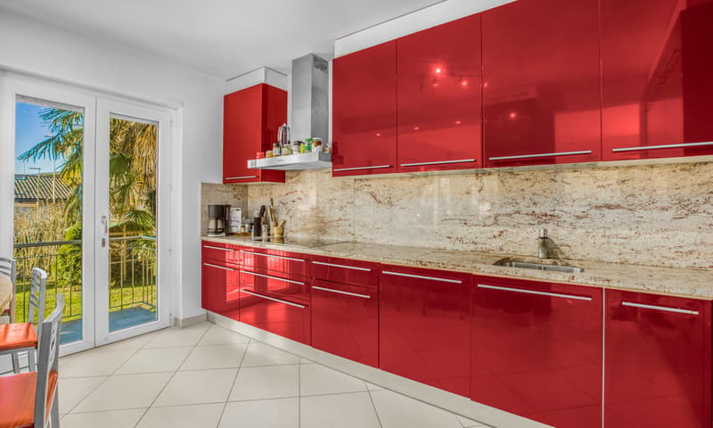 ESCLUSIVA VILLA 6.5 VICINA AL LAGO CON GIARDINO A CASLANO (6)