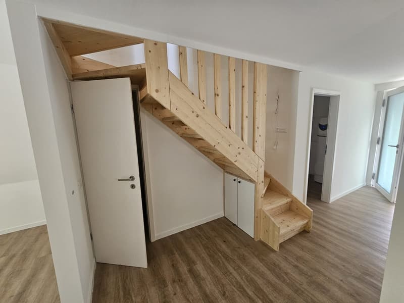 ACCOGLIENTE E GRAZIOSA CASA SINGOLA DI 4.5 LOCALI A FAIDO (4)