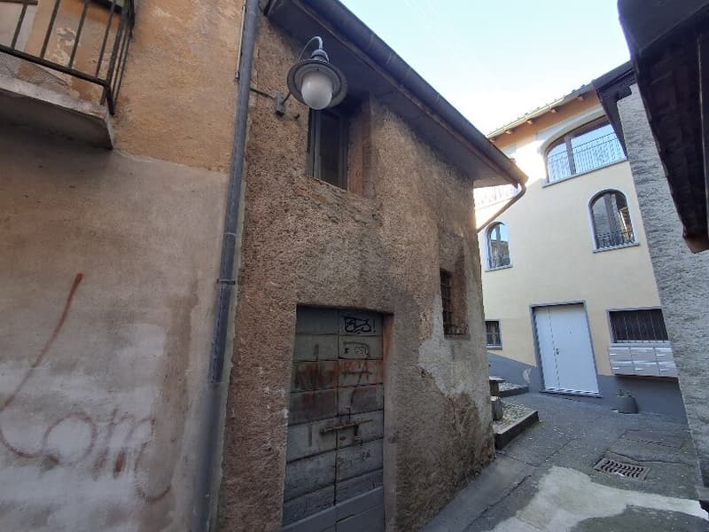 AFFARE - CASE RUSTICHE DA RISTRUTTURARE A PONTE TRESA (6)