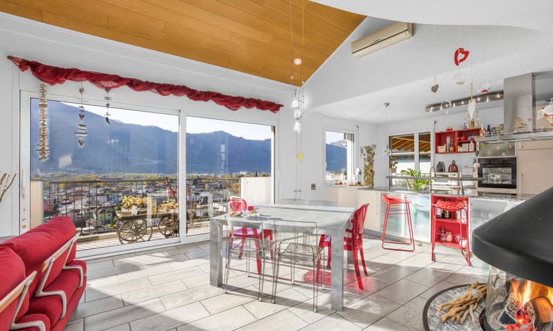 MERAVIGLIOSA VILLA 6.5 LOCALI CON VISTA APERTA A BELLINZONA (2)