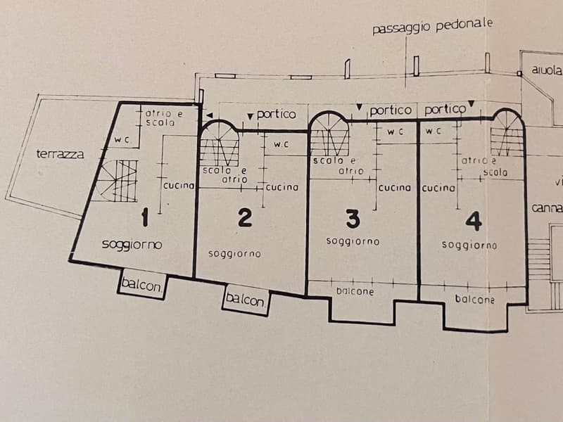 OCCASIONE - BELLISSIMA CASA DI TESTA DI 5.5 LOCALI A VERNATE (10)
