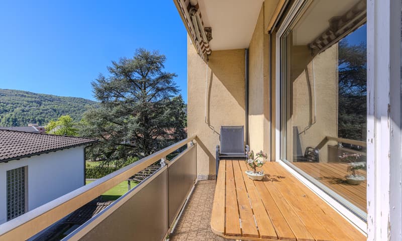LUMINOSO APPARTAMENTO DI 3.5 LOCALI CON TERRAZZA A VACALLO (2)
