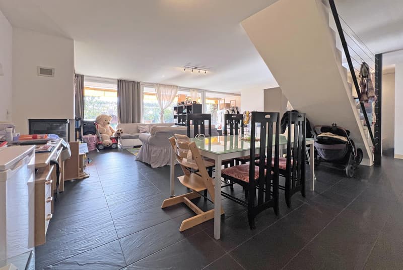 AMPIO DUPLEX 3.5 LOCALI CON GIARDINO PRIVATO AD AGNO (7)