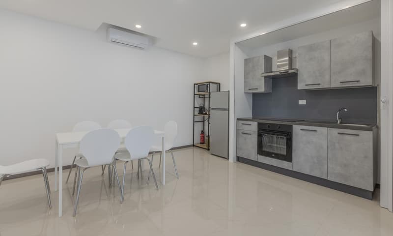 INVESTIMENTO IDEALE - HOTEL E RISTORANTE AVVIATI A MAGLIASO (2)