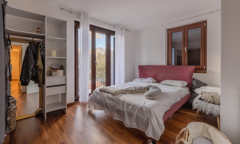 CASA 4.5 LOCALI CON MONOLOCALE ANNESSO E VISTA A TORRICELLA (5)