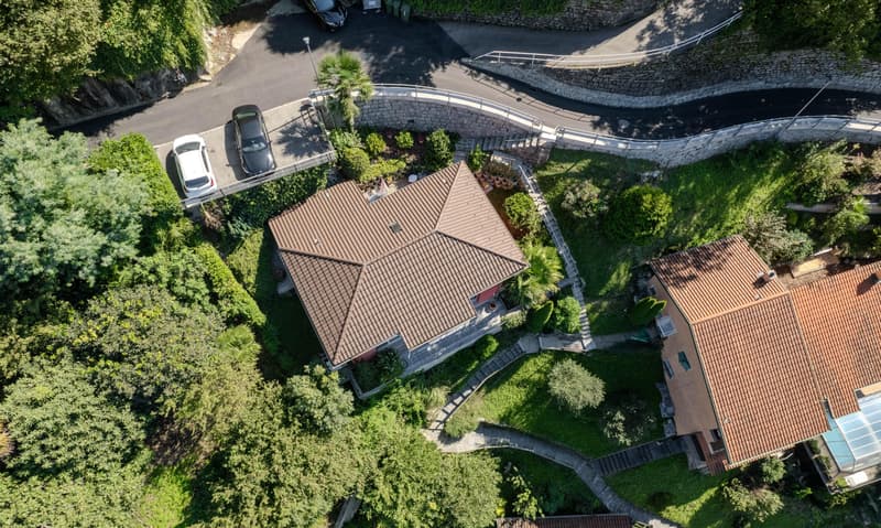INCANTEVOLE CASA 4.5 NEL VERDE CON VISTA A BELLINZONA-DARO (9)