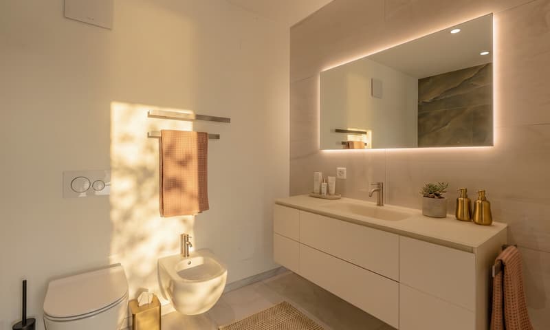 STUPENDO 5.5 LOCALI CON GIARDINO E PISCINA A PONTE CAPRIASCA (5)