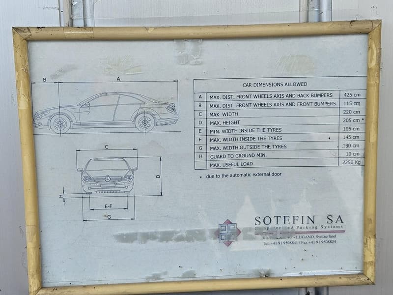 4 COMODI POSTI AUTO IN AUTORIMESSA MECCANIZZATA A MELIDE (3)