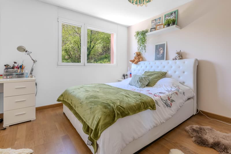 MERAVIGLIOSA VILLA NEL VERDE CON PISCINA VISTA LAGO A CARONA (7)