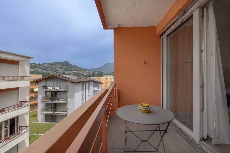 ELEGANTE 1.5 LOCALI COME NUOVO A LUGANO PREGASSONA (6)