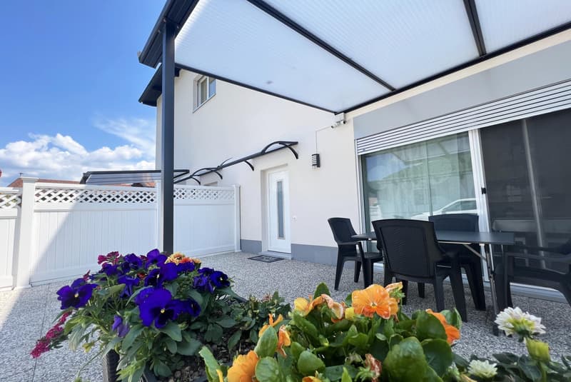 ACCOGLIENTE DUPLEX DI 4.5 LOCALI CON AREA ESTERNA A MAGLIASO (3)