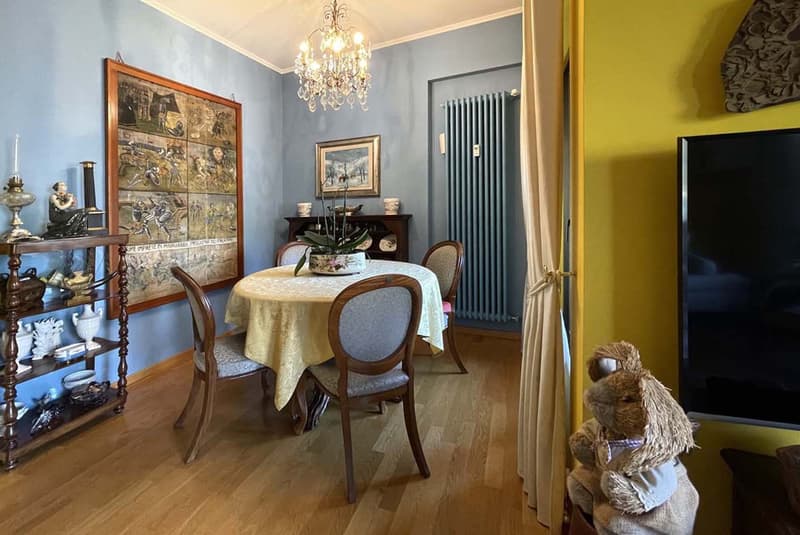 OCCASIONE - ATTICO 4.5 LOCALI VISTA LAGO A CAMPIONE D'ITALIA (3)